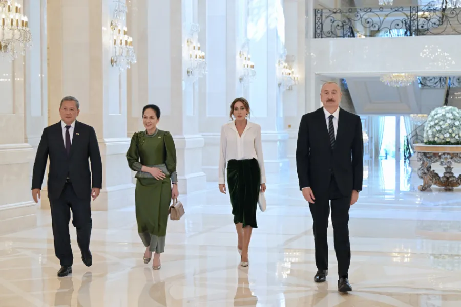 Prezidentin adından Kamboca Baş nazirinin şərəfinə rəsmi nahar verildi - FOTOLAR — 2