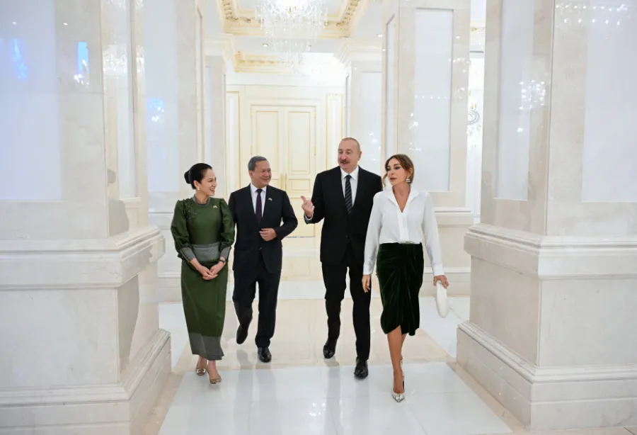 Prezidentin adından Kamboca Baş nazirinin şərəfinə rəsmi nahar verildi - FOTOLAR — 4
