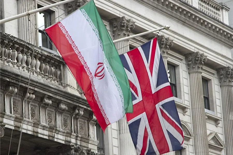 London Tehrana qarşı hərəkətə keçdi: Səfir çağırılır