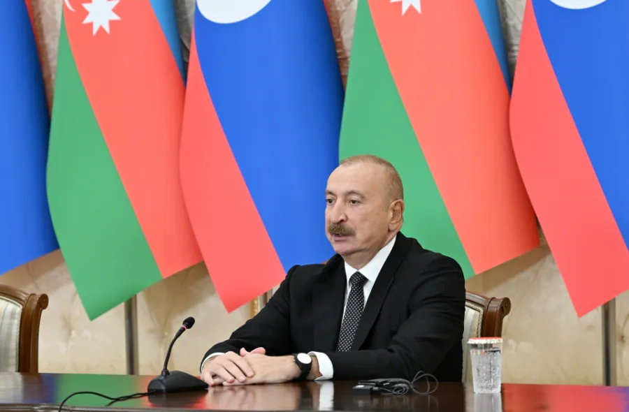 Prezidentlər mətbuata bəyanatlarla çıxış ediblər - FOTOLAR — 9