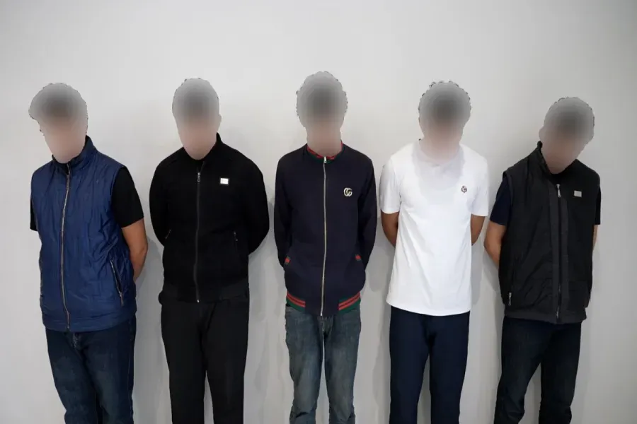 Из-за пожара в школе задержаны 6 человек – пятеро из них ученики