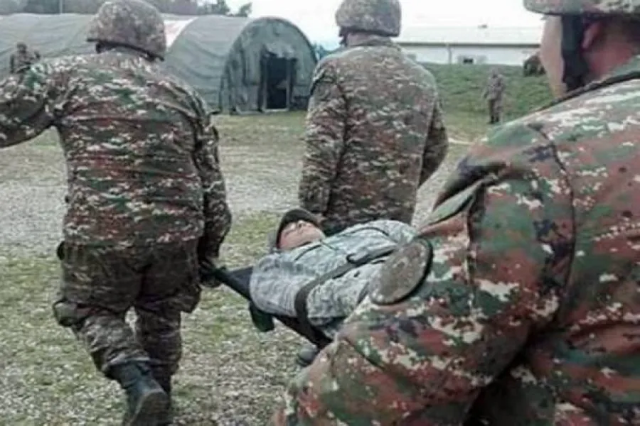 Ermənistanda hərbi hissədə insident: Hərbçi yaralandı