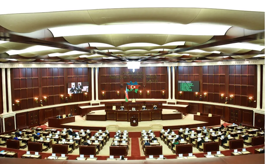 Milli Məclis bu həftə yenidən toplaşacaq - Gündəlikdə 12 məsələ var
