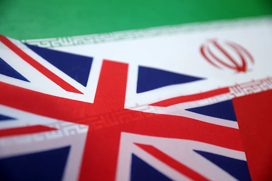 İran Britaniyadan sübut tələb etdi: Səfir TƏCİLİ XİN-ə çağırıldı