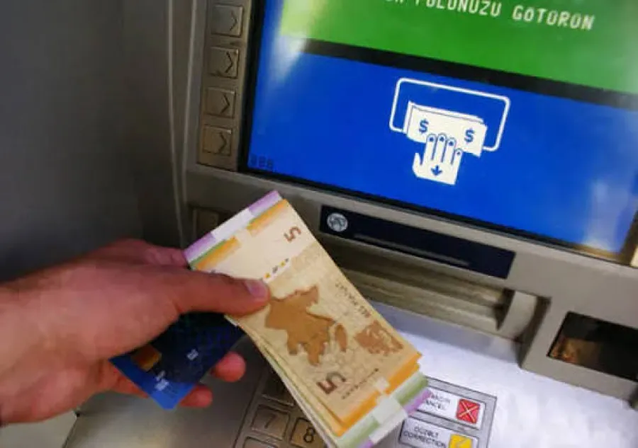 Pensiyalar karta KÖÇÜRÜLDÜ