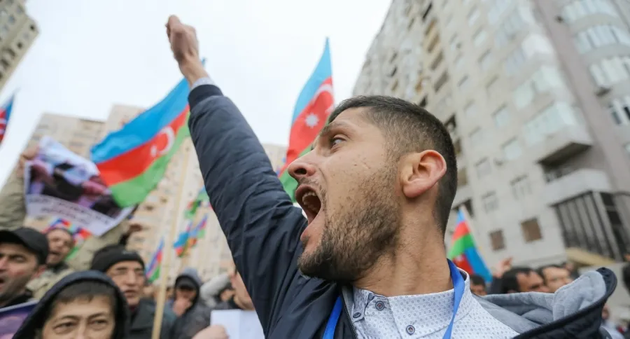 Why is the Turkish media treating Azerbaijan worse than the Armenians ever did?