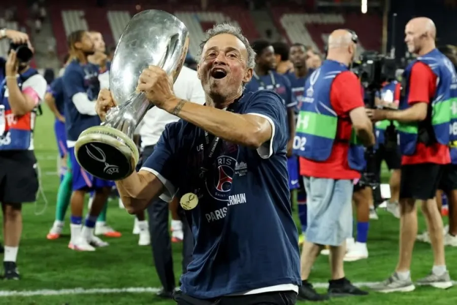“Şəhərlilər”ə dəstək mesajı: Luis Enrike qələbələrin haqqı olduğunu vurğuladı!