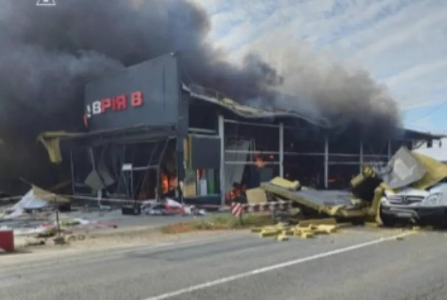 Odessada supermarket “Şahed”lə vuruldu - ANBAAN GÖRÜNTÜLƏR