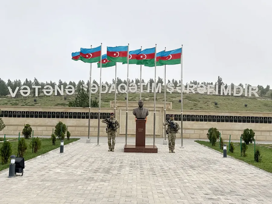 BƏƏ generalı Azərbaycanda - Səfərin DETALLARI — 10