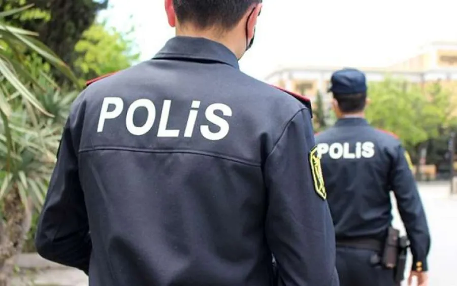 Polis 35 nəfəri saxladı