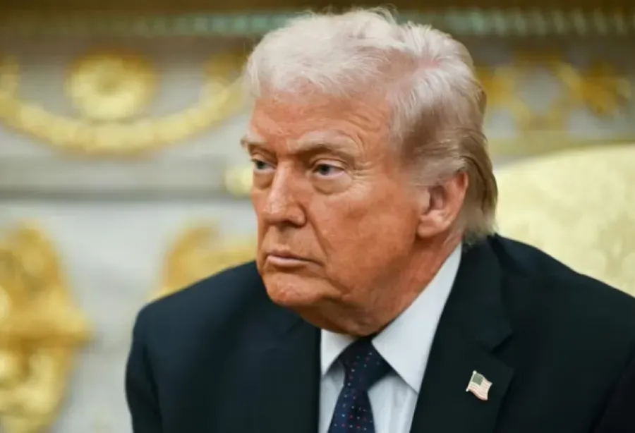 Trump admits to wearing makeup