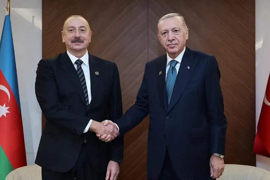 Erdoğan calls Ilham Aliyev