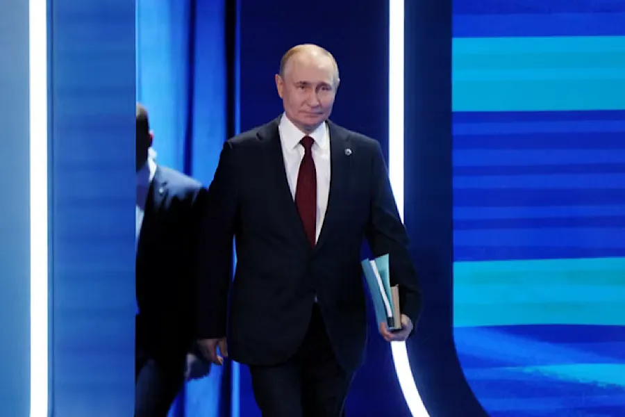 Avropa Putinlə danışmağa adam axtarır - Siyahıda kimlər var?