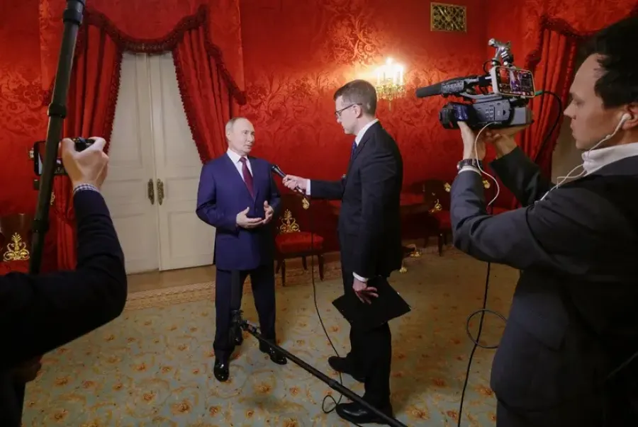 Putin Zelenskinin "ərazi itkisini qəbul edirik" açıqlamasını YERSİZ ADLANDIRDI