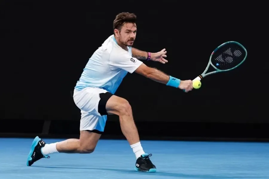Cenevrədə unudulmaz gecə: Sten Vavrinka tennisə əfsanəvi adlarla əlvida deyir!