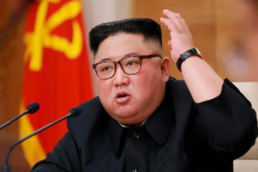 Koreyada internet kəsildi, səfirliklər mühasirəyə alındı - Ordu əmr gözləyir