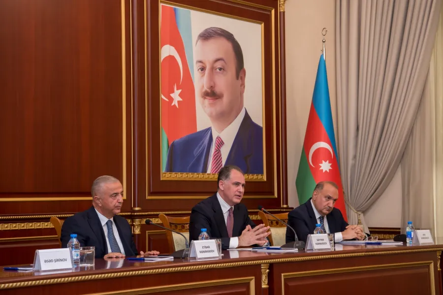 Yeni icraçı direktor kollektivə təqdim edildi - FOTOLAR — 1