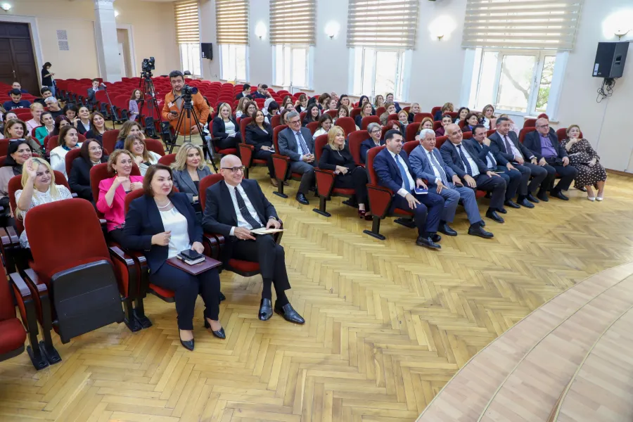 Рамизу Юнусу дали важную должность в  Азербайджанском университете языков — 5