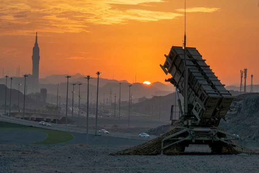Houthi missile debris falls near Mecca and Medina