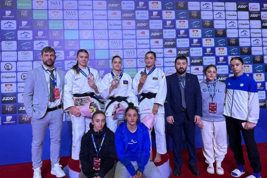 Azərbaycan cüdoçuları Tacikistanda 3 medal qazandı