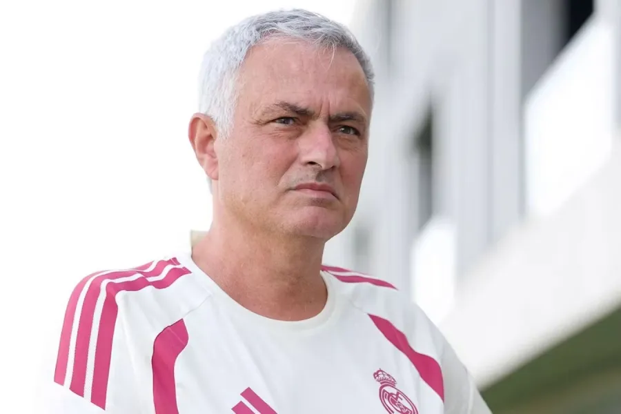 “Real”ın qələbəsini gətirən qərar: Mourinyo sirri açdı!