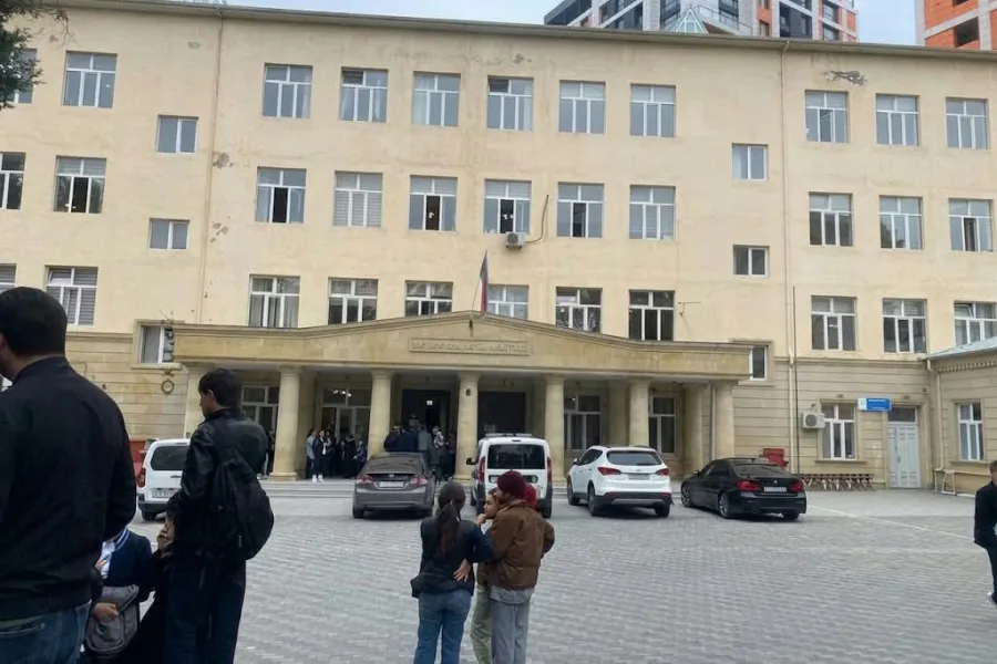 Началось расследование в связи с гибелью школьницы в Баку