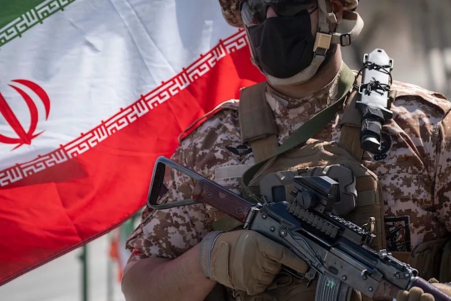 İran dünyaya mesaj verdi: Ordumuz hazırdır!