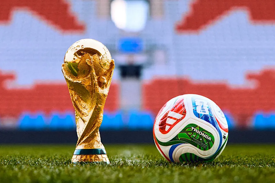 Futbol tarixində görünməmiş qazanc - FIFA rekorda imza atdı