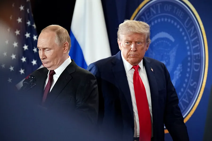 Putinin dizeli Trampın problemini həll etmədi