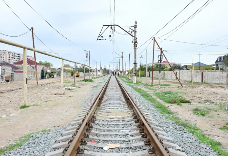 Bakıdan Hövsana dəmir yolu xətti çəkilir: Marşrut haralardan keçəcək?