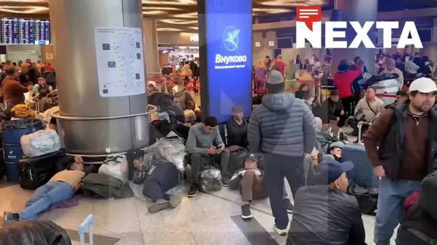 Drones paralyse Moscow – Flights suspended – VIDEO