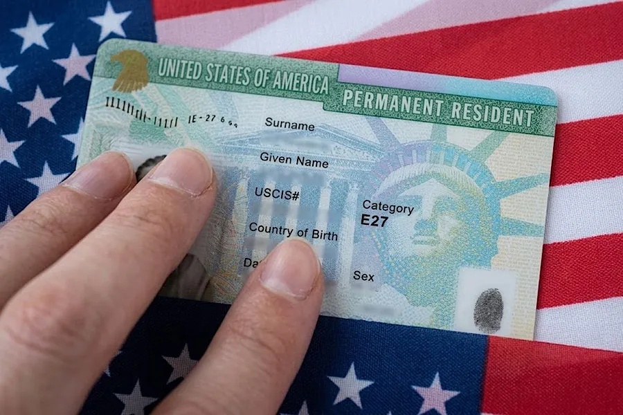 “Green Card” gözləyənlərə PİS XƏBƏR