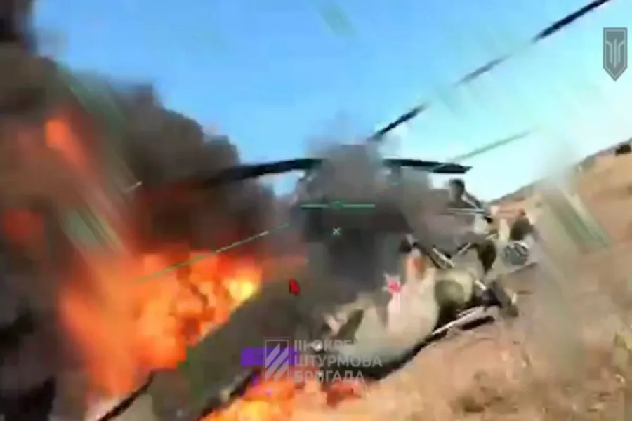 Ukrayna Rusiyayanın Mi-8 helikopterini dronla vurub
